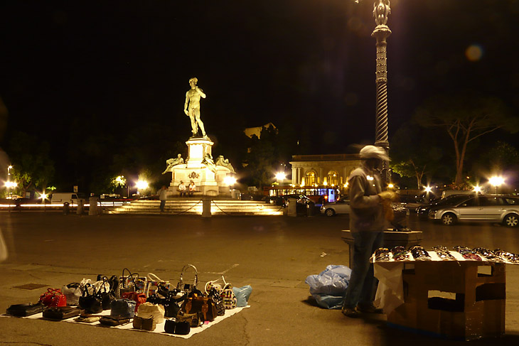 Nuit_58_Florence- esplanade-Michel-Ange_© Joseph Guégan.jpg